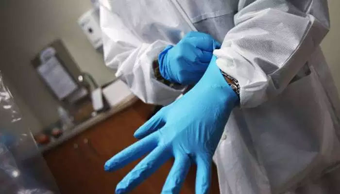 Doctors condemn ridiculous N5,000 hazard allowance, threaten strike