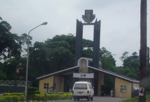 EFCC arrests over 70 OAU students in midnight raid