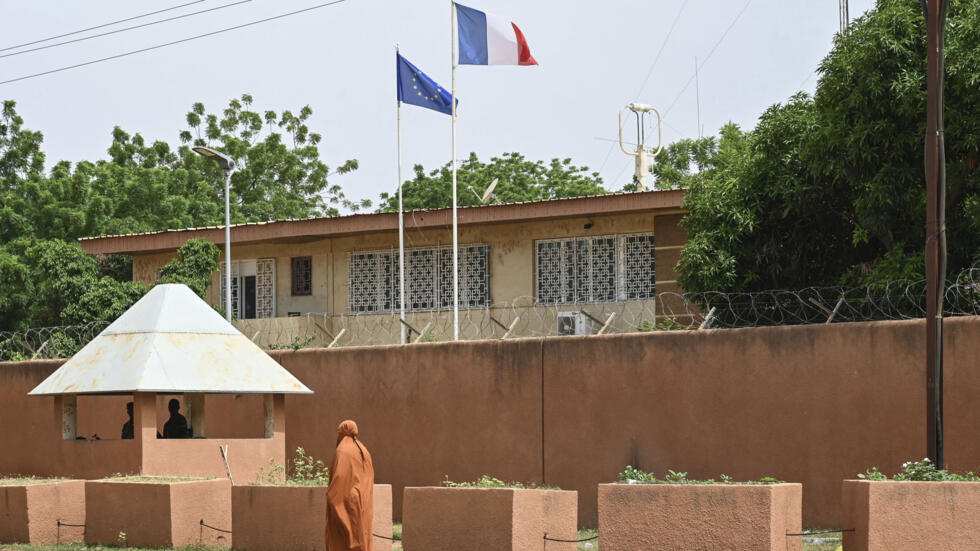 French closes Niger embassy until further notice