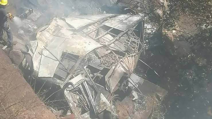 Easter Travel: Forty-five people killed in South Africa’s bus crash