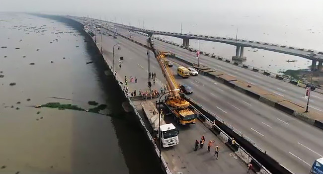 FG Installing CCTV, Solar Lights On Third Mainland Bridge, Says Umahi