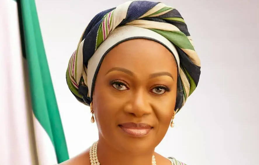 No fewer than 120 women from the six south west states are to get the sum of N60million from The Renewed Hope Initiative