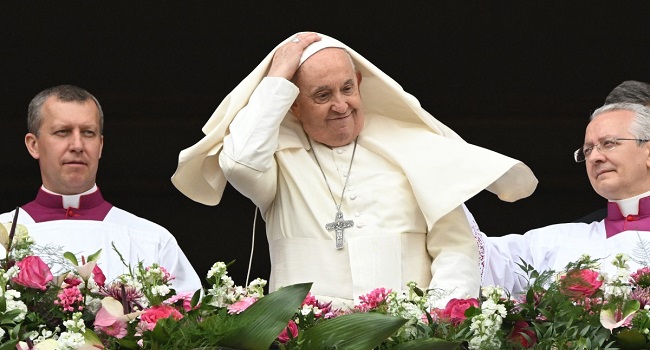 Pope Francis Pleads For Peace In Easter Message