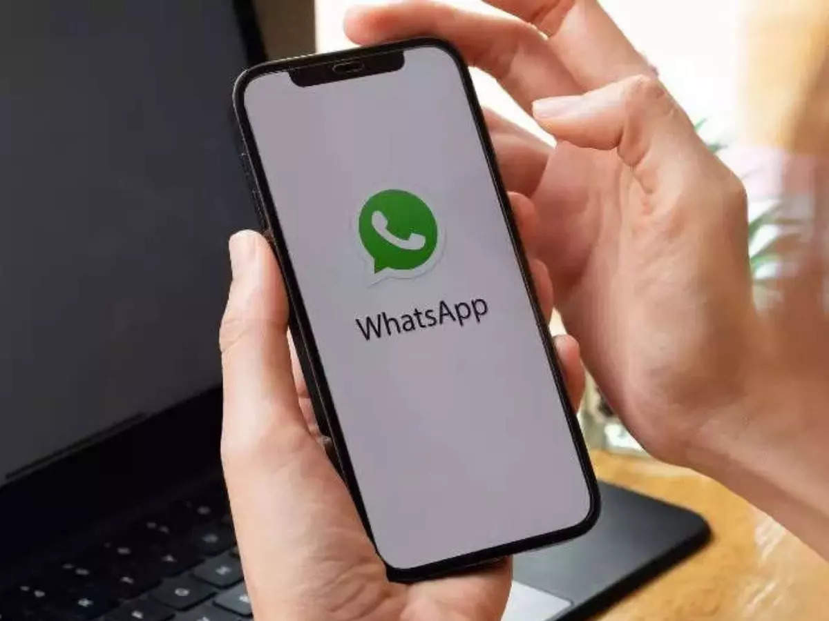 WhatsApp services restored after global outage