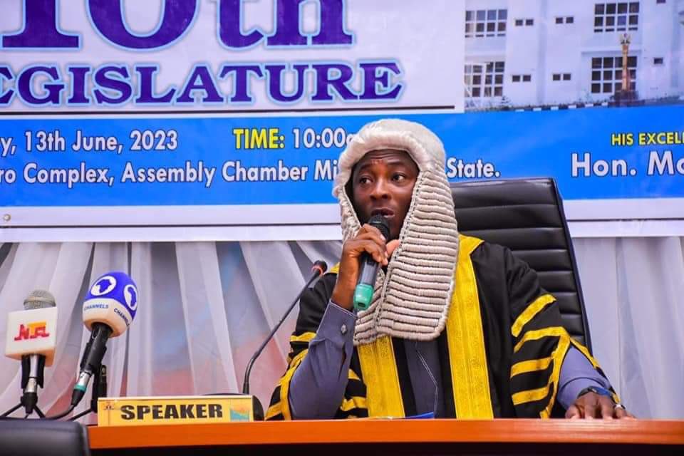 The Speaker of the Niger State House of Assembly, Abdulamlik Sarkindaji, has stopped the planned hosting of the wedding of 100 orphan