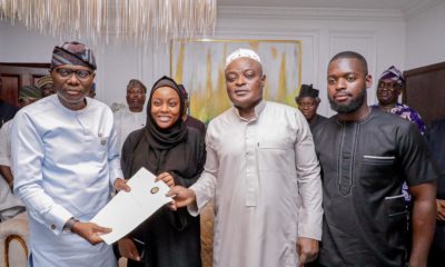 Governor Babajide Sanwo-Olu on Friday led members of his cabinet to the Agege home of the Speaker of the Lagos State House of