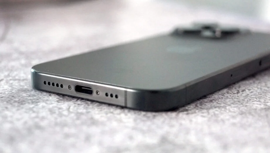 The final dimensions of the iPhone 16 Pro and iPhone 16 Pro Max have appeared online in a leak, and they suggest an increase in size