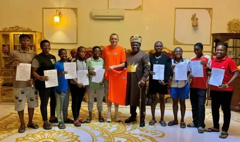 Lithuanian Football Club, FK Dembava, has signed no fewer than 23 Nigerian footballers to compete in the Lithuania II Lyga.