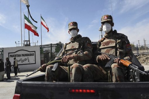 Four Pakistani soldiers killed by terrorists near Afghan border – Army