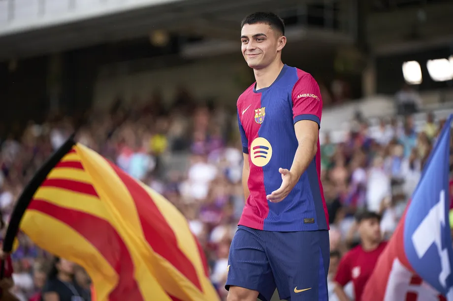 The next Barcelona match is upon us! The Blaugrana travel to Mestalla for their La Liga season debut against Valencia, and new manager Hansi