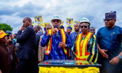 Governor Dapo Abiodun on Friday flagged off the reconstruction of the deplorable 81.6km dual carriageway of the AbeokutaāOta