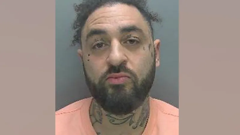 Man who tried to strangle partner twice jailed