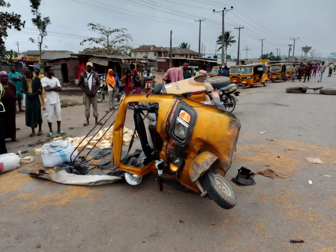 Tanker crush woman, granddaughter to death in Ogun