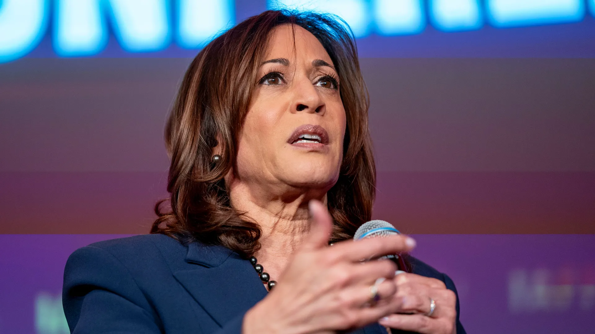 ‘Senseless tragedy’ – Kamala Harris reacts to Georgia shooting, mourns four victims
