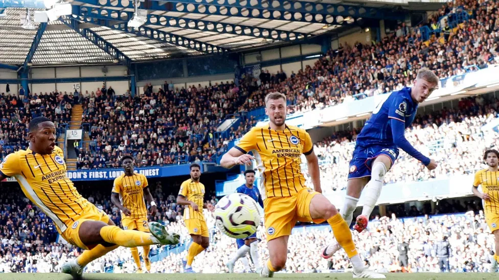Palmer show his class as Chelsea beat Brighton in thriller