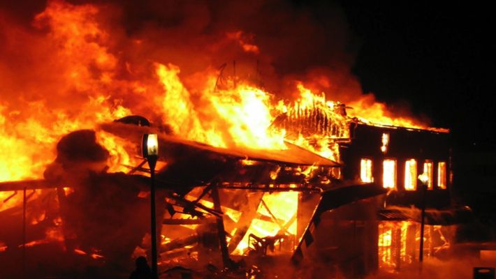 Traders lament as fire guts 40 Oyo shops