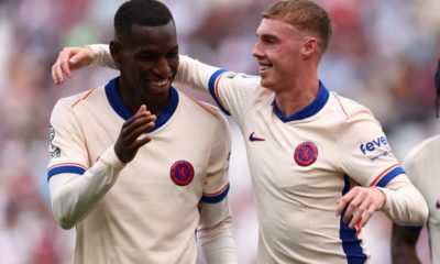 Jackson double fires Chelsea to victory at woeful West Ham