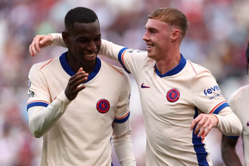 Jackson double fires Chelsea to victory at woeful West Ham