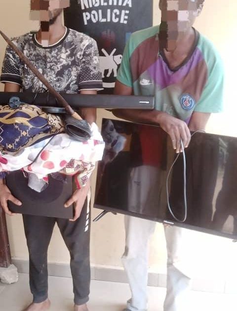 Police arrest two Bauchi varsity students for stealing TV, prayer mat