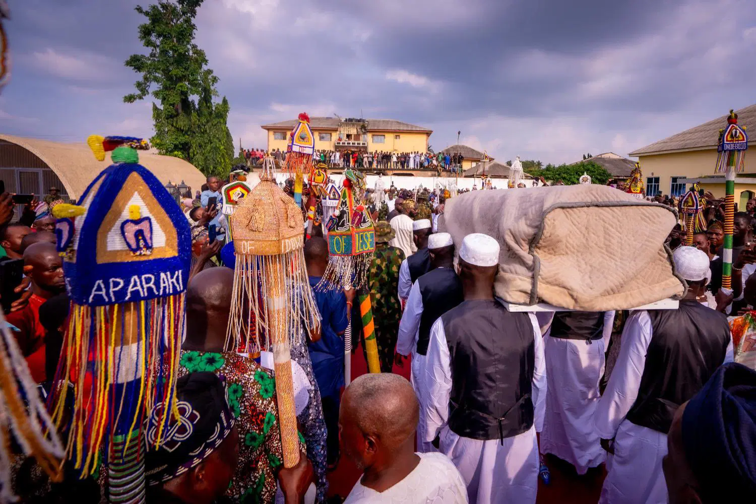 How soldiers barred traditionalists from taking over Awujale’s funeral