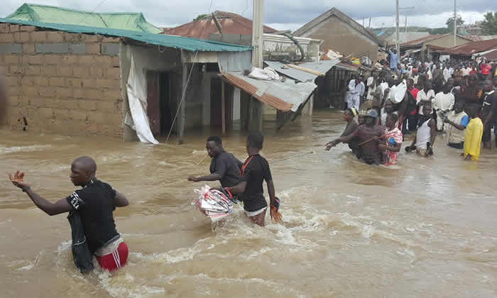 (FULL LIST): 31 states to experience heavy floods as FG warns
