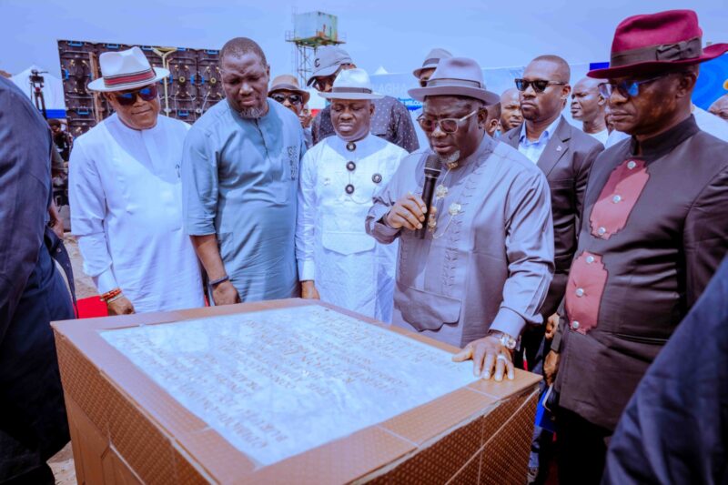 Oborevwori Inaugurates 12.1km Odimodi–Okuntu–Ogulagha Road