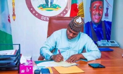 Another Top Senator Resigns from APC; Gives Reason