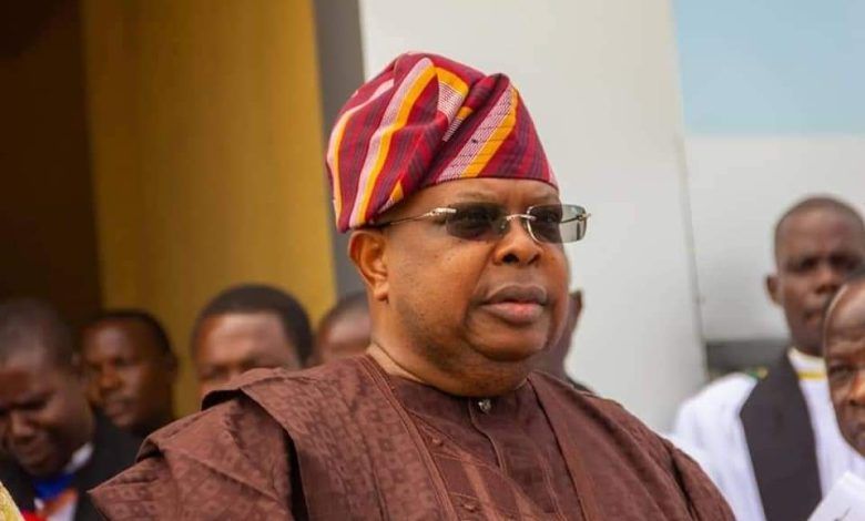Power Minister Gives Nigerians Deadline for Stable Electricity